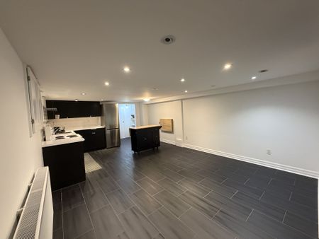 For Lease - 33 Appleton Avenue Unit# Lower Level, Toronto, Ontario - Photo 3