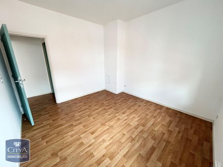 Location Appartement 3 pièces 65m² VALENCIENNES 59300 - Photo 3