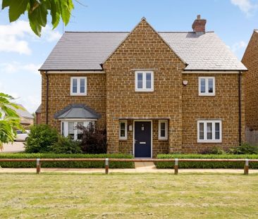 4 bedroom detached house to rent - Photo 2