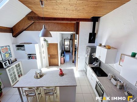 Appartement T3 meublé – 97,23 m2 – 74210 DOUSSARD - Photo 2