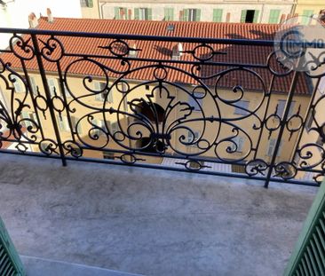 Exclusivité – Rare à Menton, 3 pièces meublé avec vue mer en dernie... - Photo 6