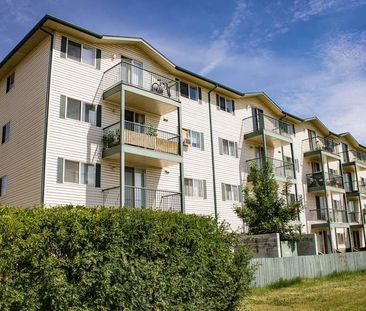Parkview II Apartments | 9501A Manning Avenue, Fort McMurray - Photo 1