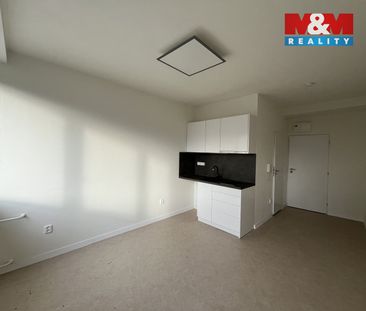 Pronájem bytu 1+kk 35 m² - Photo 2