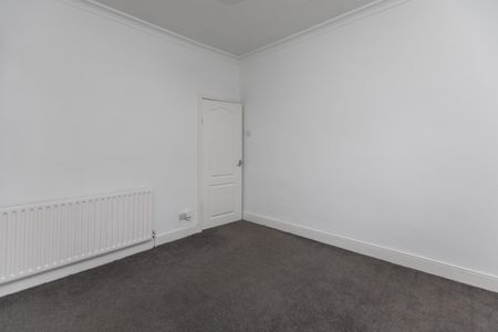 2 bedroom House To Let - Photo 3