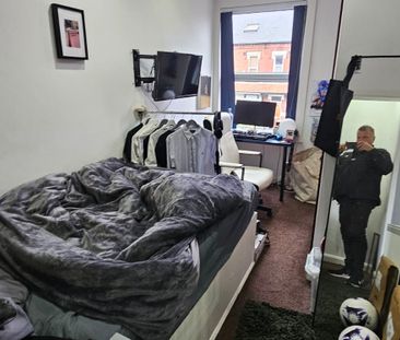 6 Bed - 69 Headingley Avenue, Headingley, Leeds - LS6 3ER - Student - Photo 2