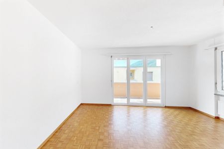 4.5 locali a Taverne con prima mensilità e posteggio in omaggio! - Foto 2