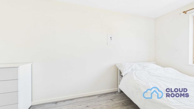 RM1 Pioneer Close | Poplar | London | E14 6BF - Photo 1
