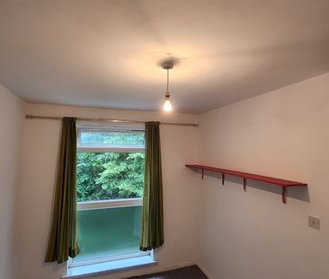 2 Bed Flat, Milton Court, M7 - Photo 3