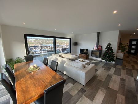 Appartement de 4,5 pièces de haut standing avec ascenseur - Photo 2