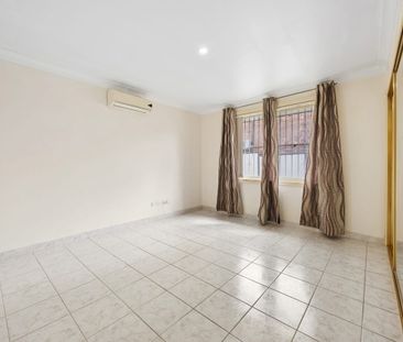 Generous Family Home! - Photo 3