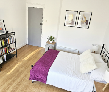 8 bedroom terraced house to rent - Photo 5