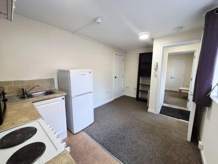 1 bedroom flat to rent - Photo 3