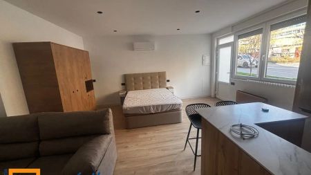 Estudio de alquiler en Paseo de Canalejas, San Esteban - San Cristóbal - Foto 3