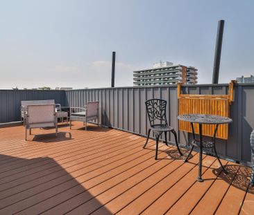 For Lease - 1376 Eglinton Avenue, Toronto, Ontario - Photo 4