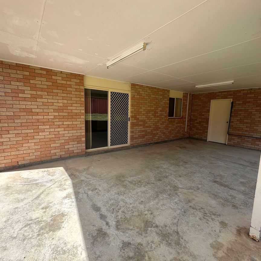3 Bedroom Brick Home - Photo 1
