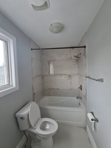 For Lease - 30 Howard Drive Unit# Back unit, Newmarket, Ontario - Photo 5