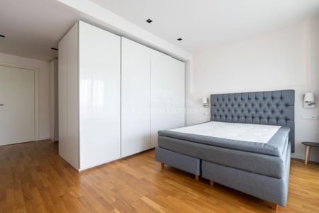 Beautiful Two-Bedroom Flat with Big Terrace - Cambridge International School - Photo 4