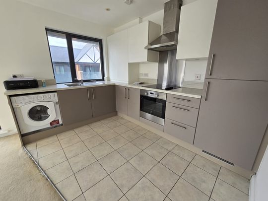 Kitchener House, Warwick Road, West Drayton, UB7 9BS - Photo 1