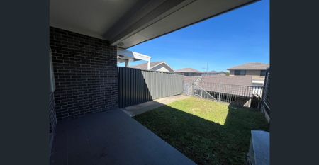 Elegant 3-Bedroom Home in Prime Location - Photo 3