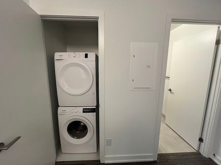 For Lease - 8888 Yonge Street Unit# 427, Richmond Hill, Ontario - Photo 3