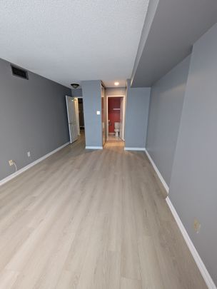 For Lease - 1121 Steeles Avenue Unit# 702, Toronto, Ontario - Photo 1