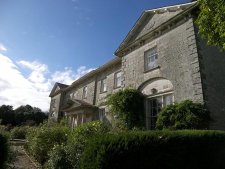 2 bedroom semi-detached house to rent - Photo 5