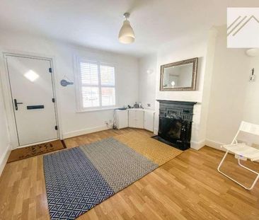 North Road Avenue, Brentwood, CM14 - Photo 4
