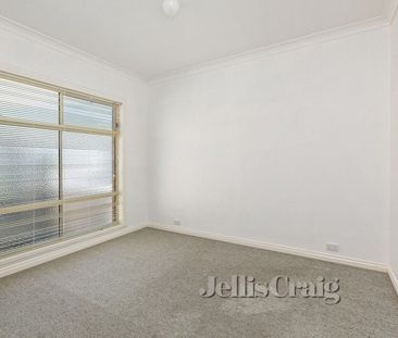 2/70 Kororoit Creek Road, Williamstown - Photo 6