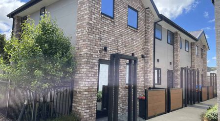 One bedroom townhouse in sunny Taita - Photo 5