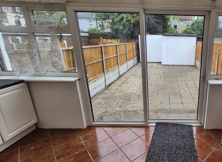 3 bedroom house to rent - Photo 5