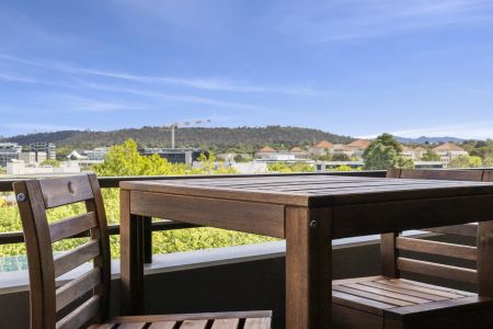 62/44 Macquarie Street, Barton. - Photo 5