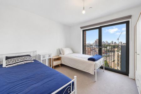2 bedroom flat to rent - Photo 4