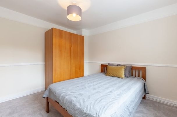 Lake Street, New Hinksey - Photo 1