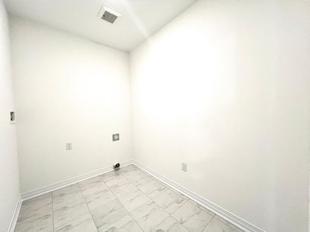 For Lease - 542 Hudson Crescent, Midland, Ontario - Photo 4