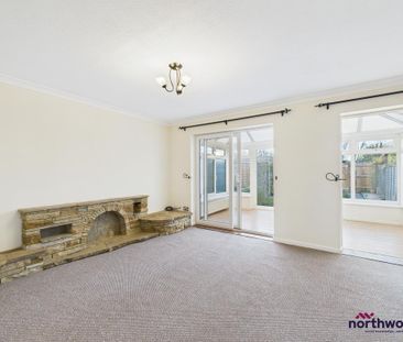 3 bedroom terraced house to rent - Photo 1