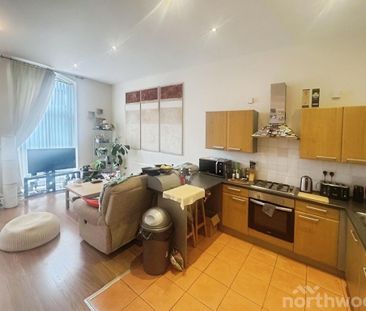 2 bedroom townhouse to rent - Photo 4
