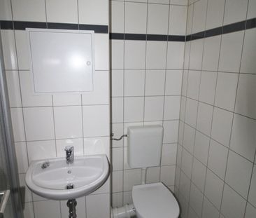 Herein spaziert… Renovierte 2 Zimmer in 4 Etage, ab sofort zu vermi... - Photo 2