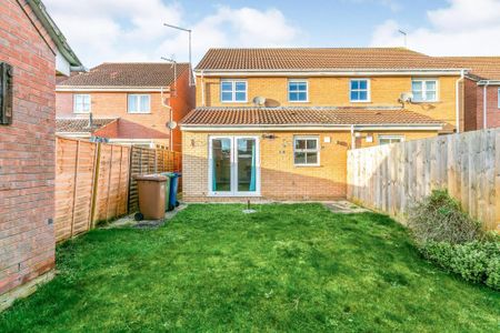 A Well Presented Three Bedroom Semi Detached House for Rent in March, Cambs - Photo 2