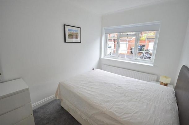 2 Bedroom Apartment To Let - Photo 1