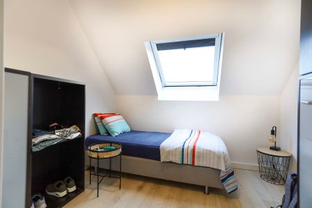 Ruim twee slaapkamer appartement met veel lichtinval - Photo 4