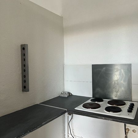 Appartement T1 Saintes à louer - Photo 3