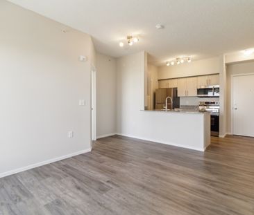 Emerald Place - Photo 4