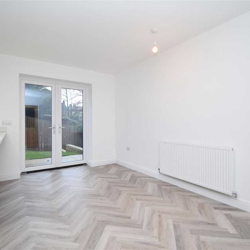 Headland Lane, Earlsheaton, Dewsbury - Photo 1