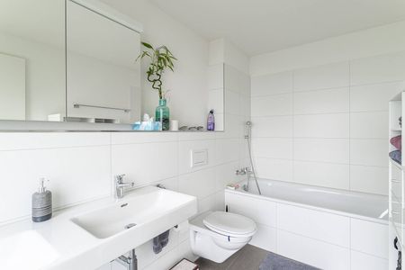 Moderne Wohnung mit viel Platz - Foto 3