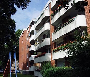 Helle Erdgeschosswohnung auf Schwerin (Nur mit WBS für 2 Personen) - Photo 1