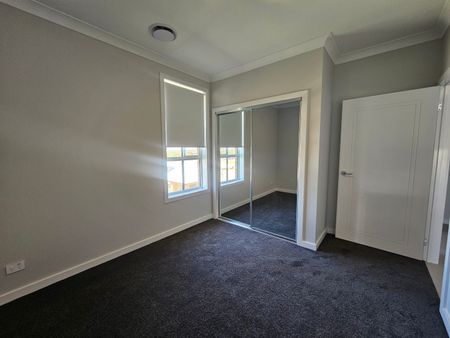 11 Bramwell Avenue, Leneva VIC 3691 - House For Rent | Domain - Photo 5