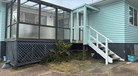 Perfect Family Home - Photo 5