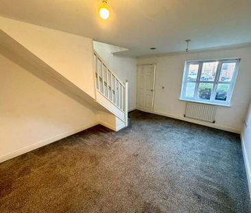 2 bedroom terraced house to rent - Photo 3