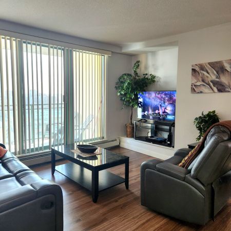 1516, 1121 6 Ave, SW, Calgary, AB - Photo 2