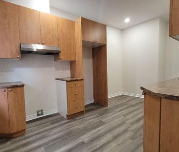 3.5 RDC duplex 600p2 - métros-Marché Jean-Talon - Photo 1